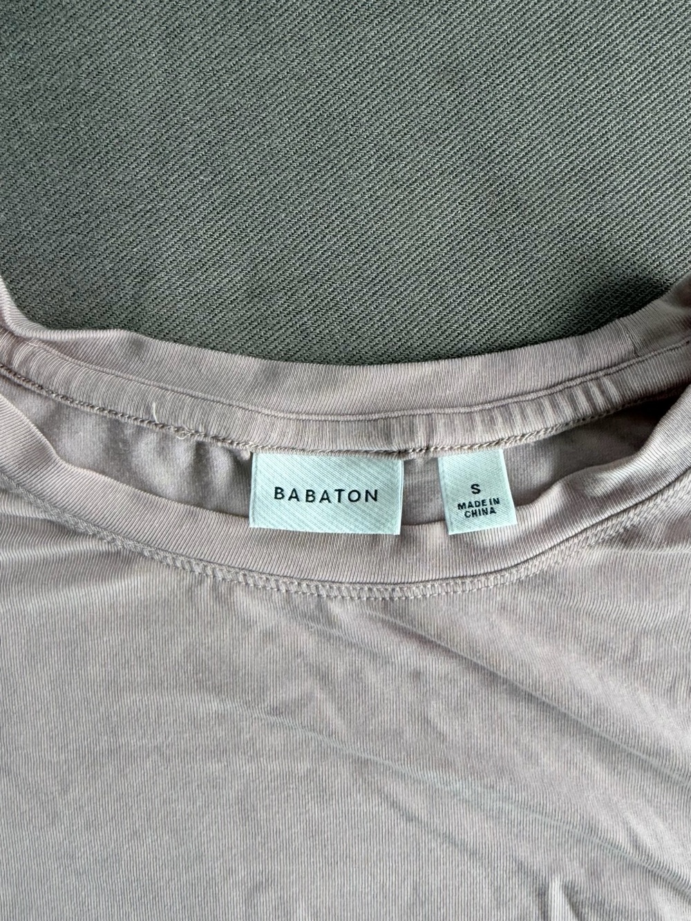 Babaton Soft Pink Long Sleeve Crewneck Top as is - Picture 3 of 5